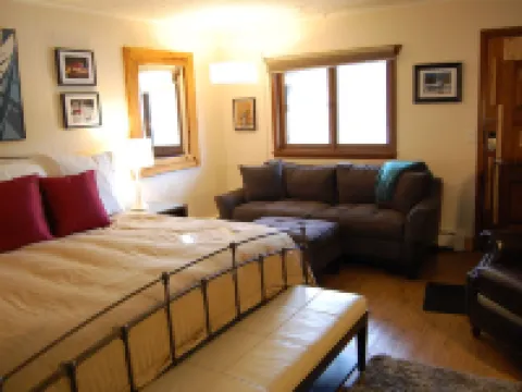 Gore Mountain Lodge Hotels in Johnsburg