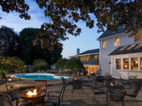 The Jacqueline House Hotels in Lawrence County