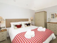 Cuckooland Hotels in Porthmadog