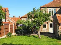 Beaconsfield Cottage Hotels in Reepham
