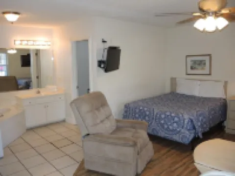 Golf Resort Studion Villa 1202l in the Heart of NC Seafood Country by Redawning Hotels in Calabash