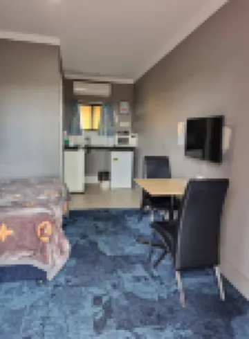 オール シーズンズ カントリー ロッジ