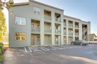 Riverfront Apt in Old Town Florence! - Wifi