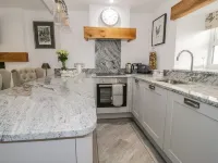 9 Chapel Street Hotels in Conwy