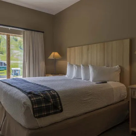 Burke Mountain Hotel