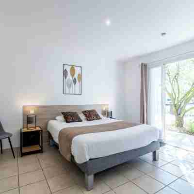 Logis Hôtel l'Oliveraie Rooms