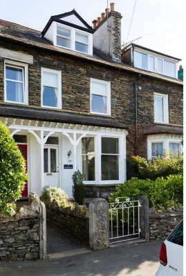 ไฮแบงค์ โรงแรมใน