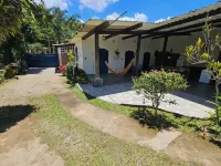 Paradisiac House in Barra do Una, in front of the beach, with access to boats. Hotel a Barra do Una