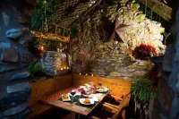 General Warren Hotels in Devault