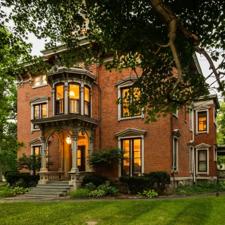 Rosemont Inn Bed & Breakfast