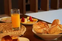 Villa Tavares Guest Houses Hotels in Arouca