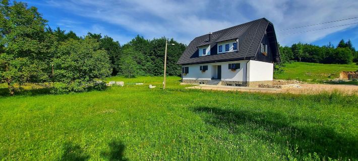 Etno Boutique Hotels in Jezerce