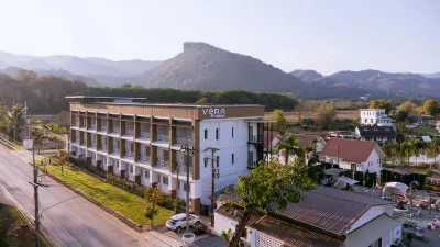 維拉公寓 董山佛塔附近的飯店