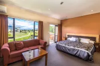 Waterfront Motel فنادق في بلينهايم