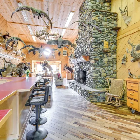 Salmon Vacation Rental w/ on-Site River Access!