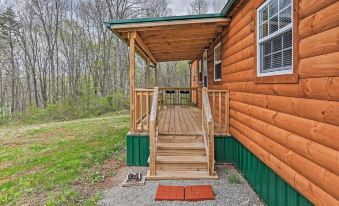 Cozy Bidwell Cabin w/ Deck: Trail & Creek Access!
