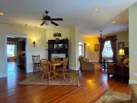 Grand Lux Inn Hotels in Lynchburg