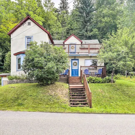 Pet-Friendly Saranac Lake Retreat w/ Deck & Yard