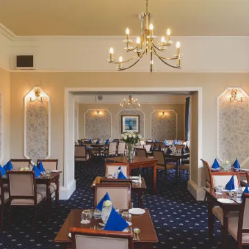 Sunninghill Hotel