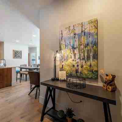 Blue R Flats Bld 1 103 Others