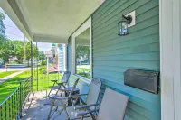 Appleton Abode Near Lake Winnebago and Downtown - Family