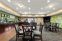 Sleep Inn & Suites Near Joint Base Andrews-Washington Area Hotels in Forestville