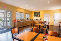 Ebb Tide Oceanfront Inn