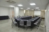 Oitis Hotel - ที่มีที่จอดรถ