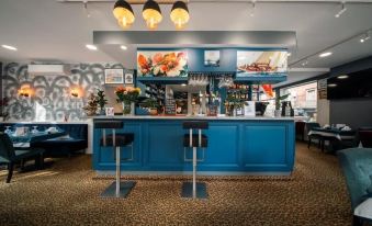 Brit Hotel Privilege Lisieux - la Villa des Arts