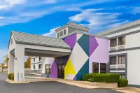 Spark by Hilton Wichita East - Breakfast