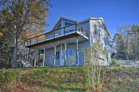 2Br Coastal Gem! Breathtaking Ocean/Mountain View - parking