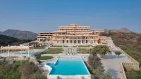 Fateh Vilas by Fateh Collection - مسبح غير متناهي