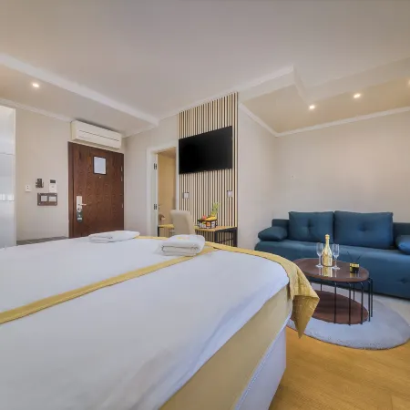 Madison Luxury Apartments & Rooms