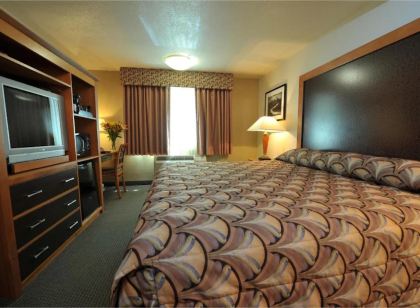 District Hotel by OYO Portland Convention Center