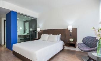 NH Collection Barranquilla Smartsuites Royal