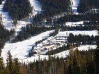 Ski in/Ski Out! 2BR/2BA Condo at Sun Peaks! Comfortable & Clean! Best Location!! Hotels in Sun Peaks