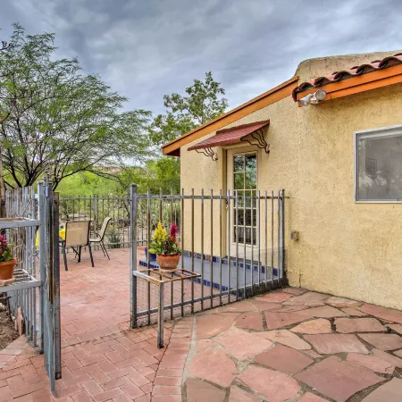 Charming Tucson Casita Near Hiking and Biking! Hotels in Tanque Verde
