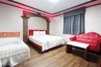 Sky Motel