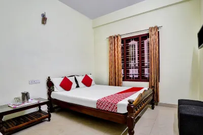 Ammu Cottage Hotels in New Colony