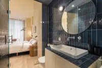 La Florida Suites by Olala Homes