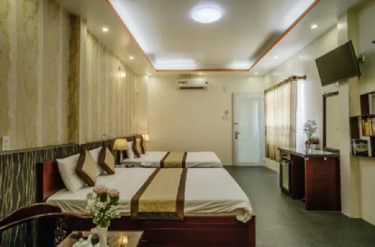 Dong Bao Hotel Hotels near Chau Doc Bus Station