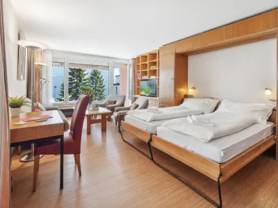 Promenade (Utoring) Hotels in 