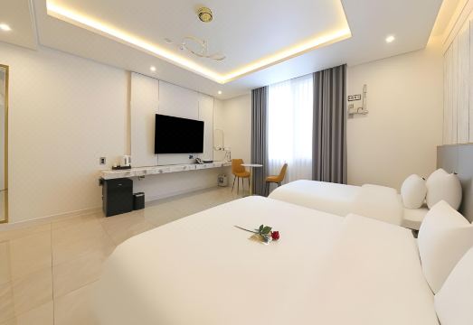 강진 더원비지니스 호텔