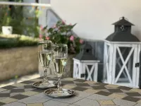 Spacious 95 sqm newly renovated vacation home with breathtaking views Hotel di Menaggio