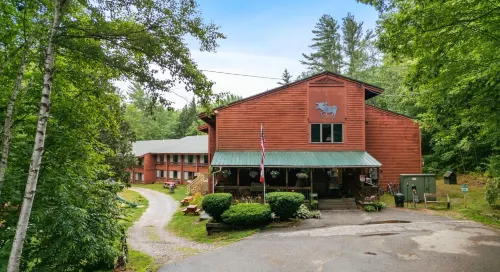 Evergreen Valley Inn Hotels in Stoneham