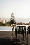Outsite Private Villa with Infinity Pool and Ocean View