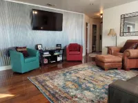 Rambler *pet friendly* garage private deck