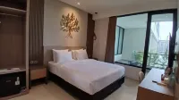 Neo Cempaka Hill Hotel Hotels in Patrang