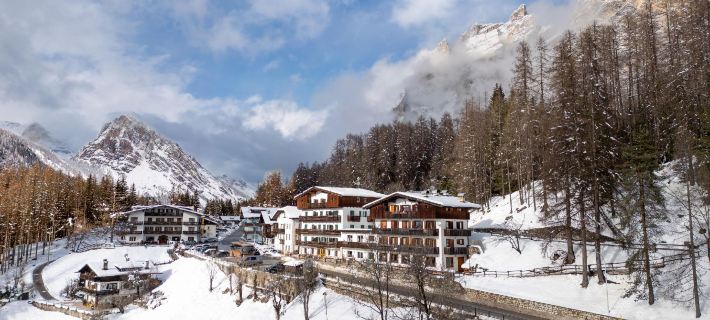 Hotel des Alpes Отели в г. Беллуно