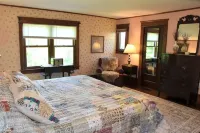 Tom's Farm Country Retreat